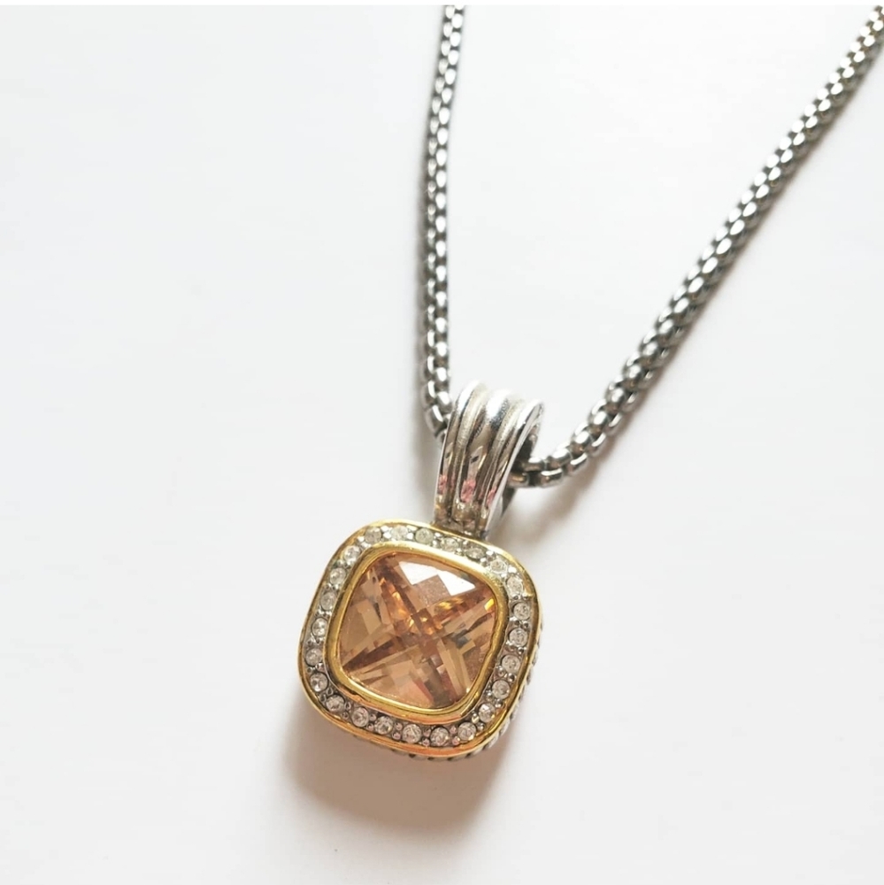 4/$20 🖤 Silver & Yellow Costume Jewelry Necklace